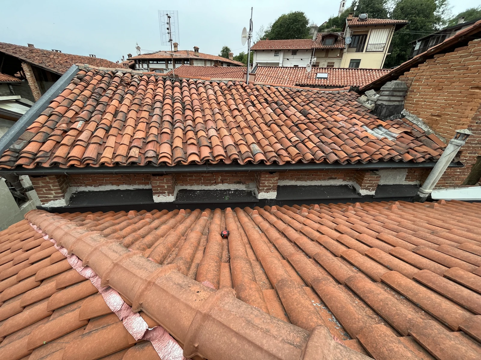 Copertura prima del rifacimento completo a Cuceglio